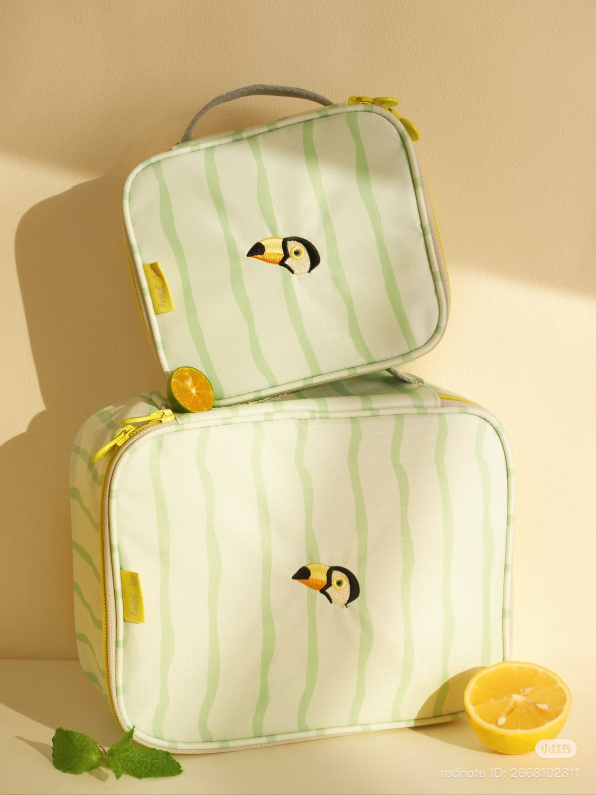 Daudzfunkcionāla pusdienu soma Mint Mambo - 23 x 18 x 10 cm